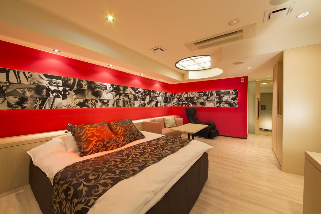 Hotel Beni East (Adults Only) Осака Номер фото